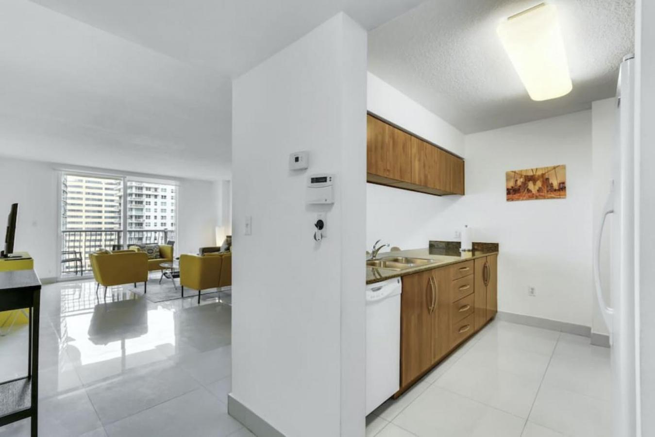 Ferienhaus 1 Bedroom In Brickell 25th Floor With Balcony And Parking