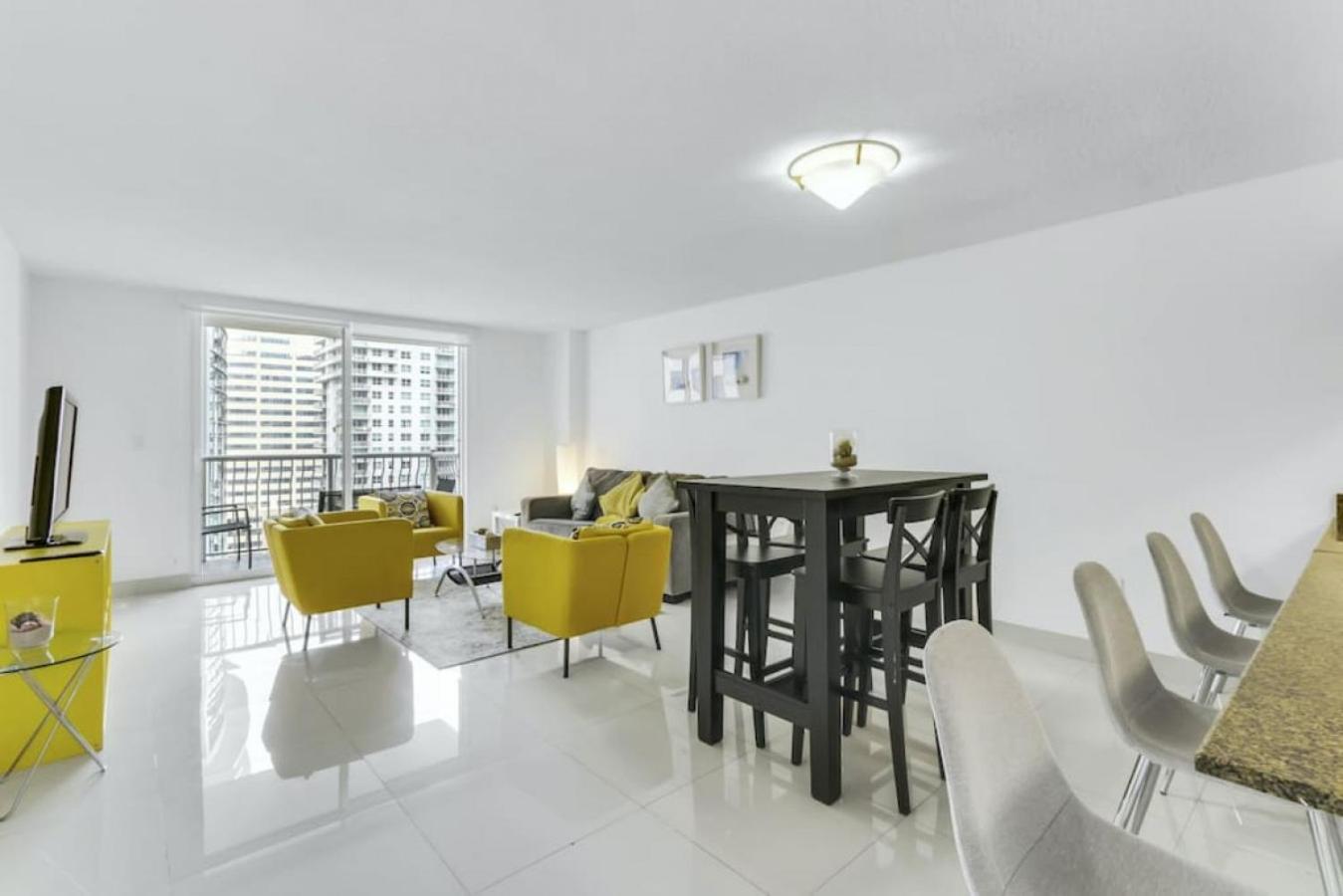 Ferienhaus 1 Bedroom In Brickell 25th Floor With Balcony And Parking Miami