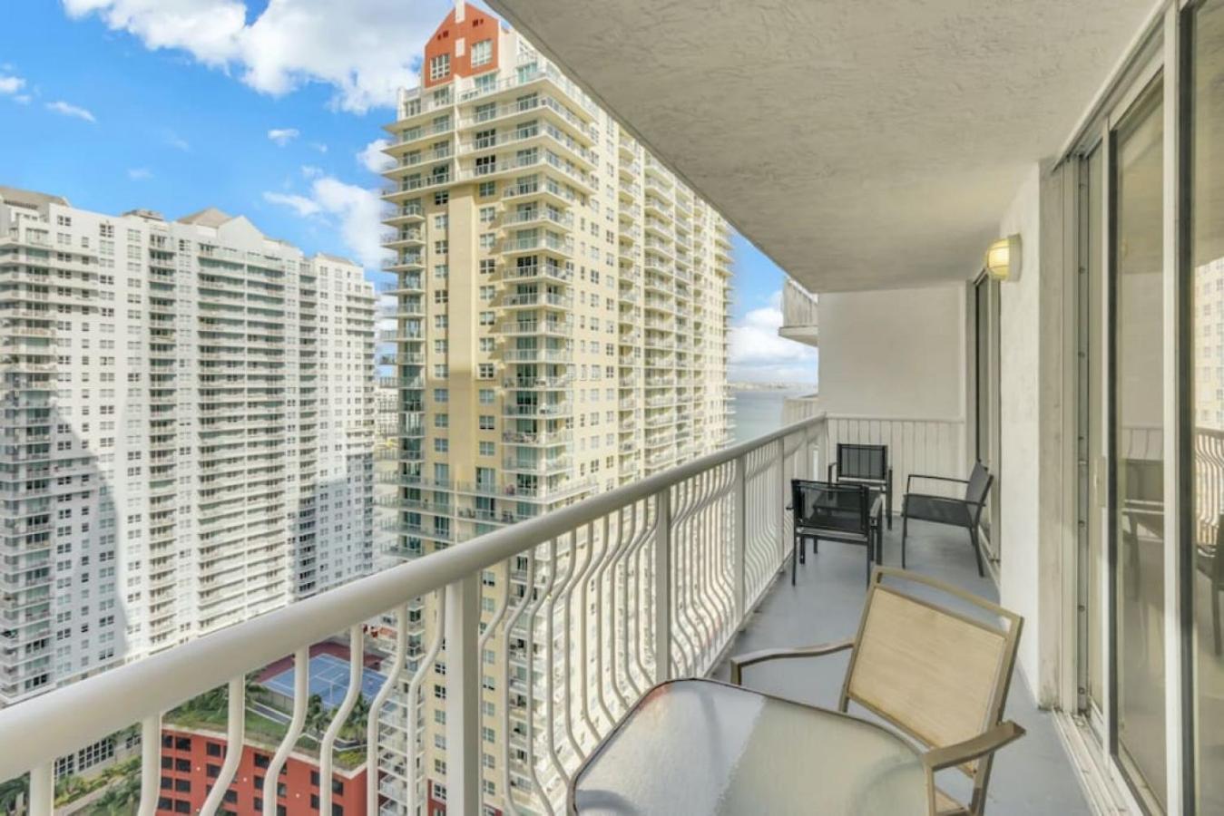 Ferienhaus 1 Bedroom In Brickell 25th Floor With Balcony And Parking Miami